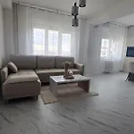 Appartement Pearl Apartment-city Center