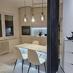 Pearl Apartment-city Center *