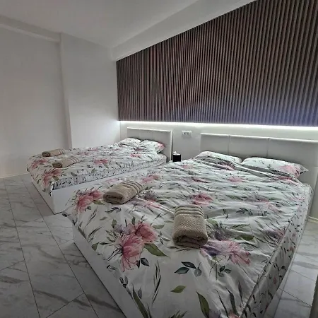 Lägenhet Pearl Apartment-city Center Skopje