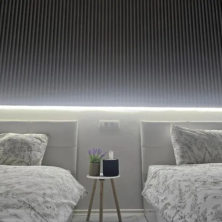 Pearl Apartment-city Center