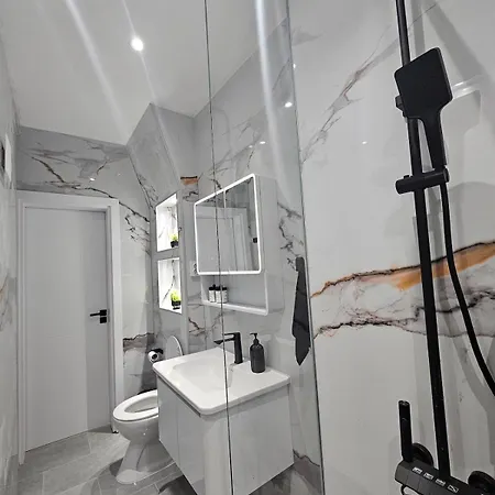 Pearl Apartment-city Center