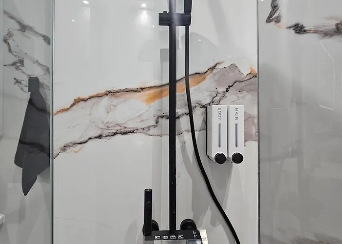 Pearl Apartment-city Center 스코페