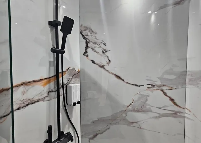 Pearl Apartment-city Center *