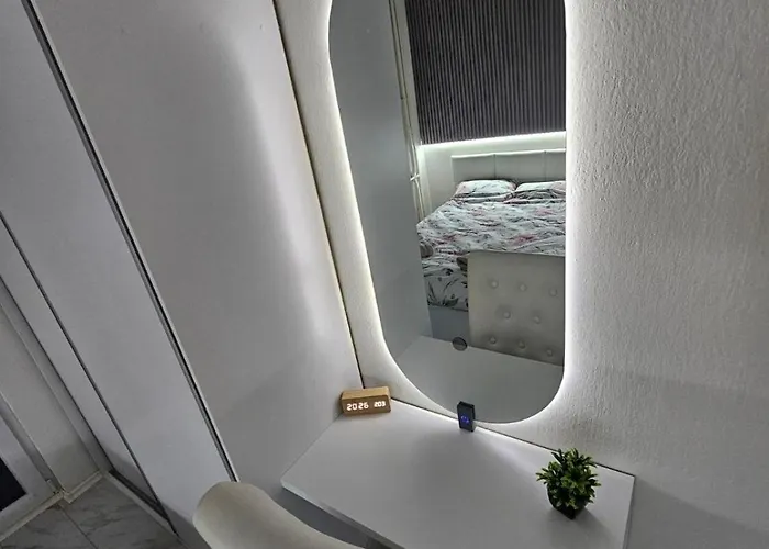 Lägenhet Pearl Apartment-city Center